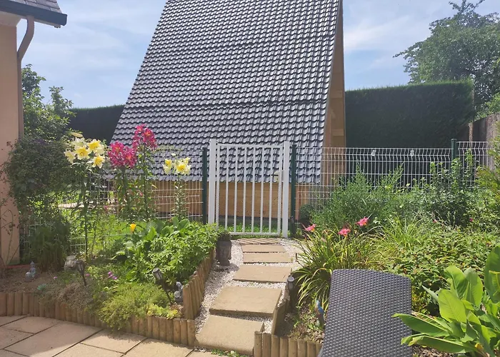 Tipi Chic Et Cosy De 35m2 Avec Piscine Alpehytte Pontacq